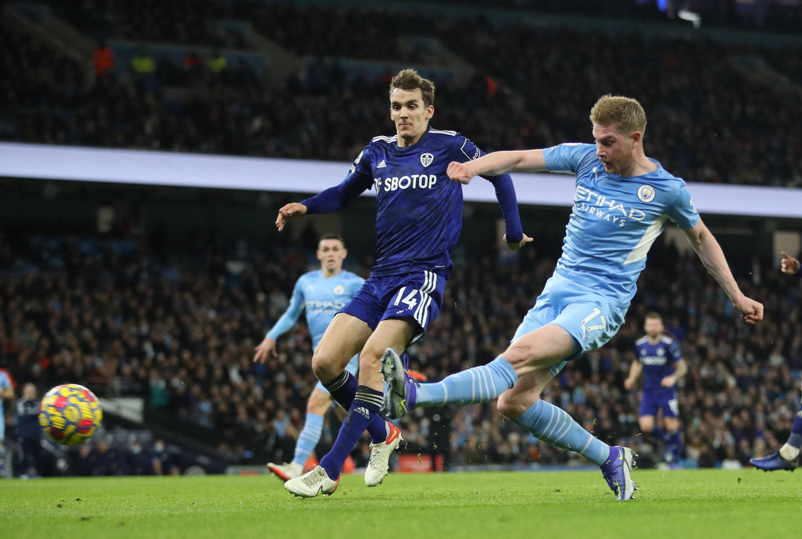 球迷们势必 球迷们势必